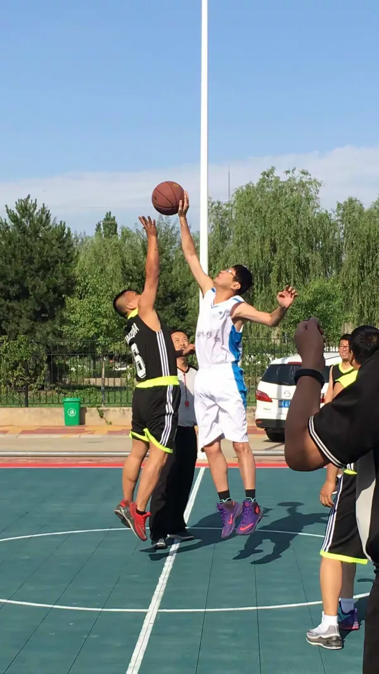 爱游戏ayx网页版 -关于赛后广东宏远调整名单以备法国杯，队长鼓劲环节打磨，引发热议，心理建设被强调的信息